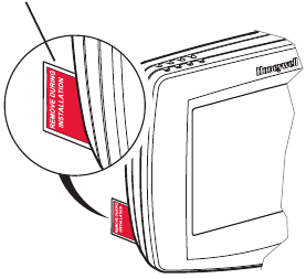 Honeywell - VisionPRO TH8000 Series - Remove tab and mount thermostat Step 1 Verwijder het lipje en monteer de thermostaat Stap 1
