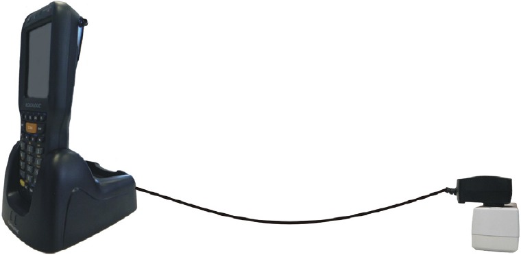 Datalogic - Skorpio X4 - Opladen met het Single Slot Dock Opladen met het Single Slot Dock