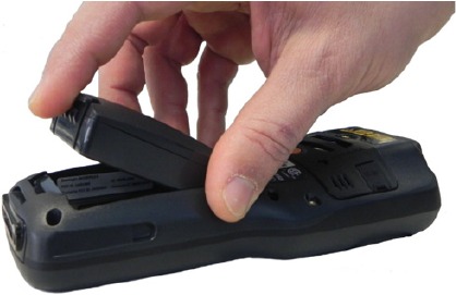 Datalogic - Skorpio X4 - SD-kaart installatie - Stap 1 SD-kaart installatie - Stap 1