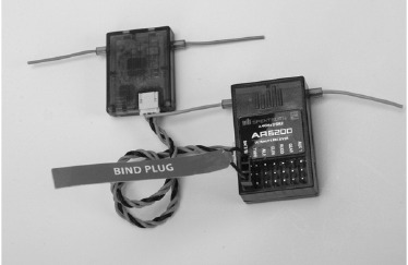 Spectrum - DX6i - Plaats de bindplug Plaats de bindplug