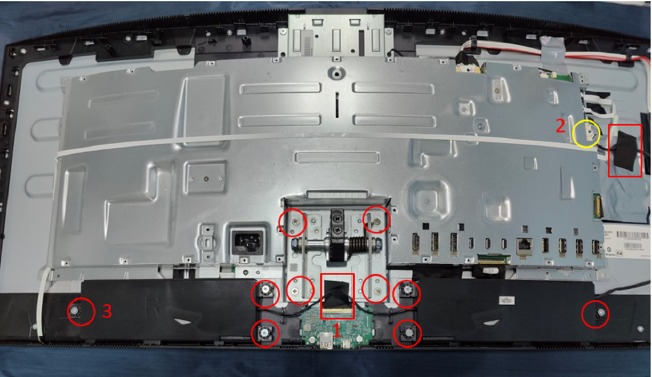 HP - 7 Pro Series - Verwijdering en vervanging Achterklep - Stap 5 Verwijdering en vervanging Achterklep - Stap 5