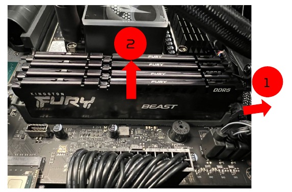 Acer - Predator Orion 7000 - Een geheugenmodule verwijderen Een geheugenmodule verwijderen