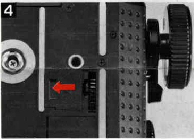 Mamiya - RZ67 - Winder II bevestigen - Stap 1 Winder II bevestigen - Stap 1