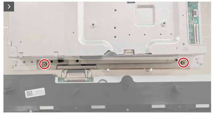 Dell - Alienware 27 - De metalen afscherming installeren - Stap 3 De metalen afscherming installeren - Stap 3