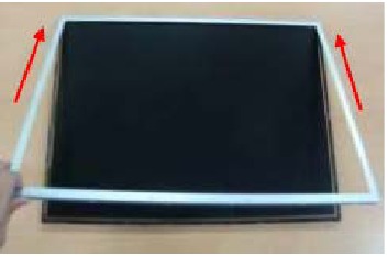 HP - EliteDisplay E241i - LCD-PANEEL ONTPLOFFEN - Stap 3 LCD-PANEEL ONTPLOFFEN - Stap 3