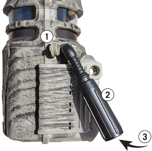 Stealth Cam - Revolver - Ingang zonnepaneel Ingang zonnepaneel