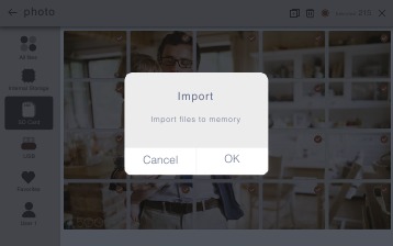 Upload foto's en video's via USB-drive