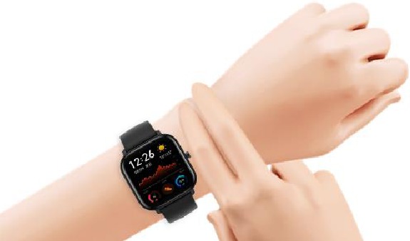 Horloge dragen en opladen stap 1