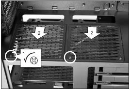 120 mm ventilator / 2.5"SSD installatie Stap 1