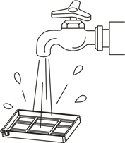 Uw filtermand is wasbaar. Alleen reinigen met water en laten drogen aan de lucht voordat u hem terugplaatst in de robot.