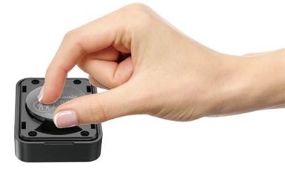 De batterij van de afstandsbediening vervangen - Stap 2