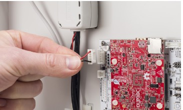 Opnieuw monteren - Stap 15 - Sluit de LED-strip aan