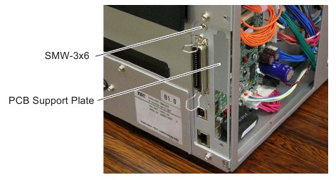 Installatieprocedure seri&euml;le interfacekaart - Stap 6