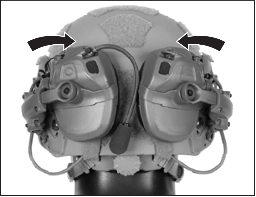 De headset op de helm opbergen