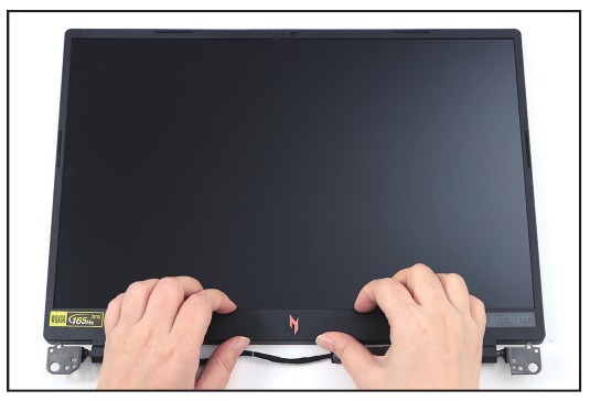 LCD-bezel verwijderen - Stap 1