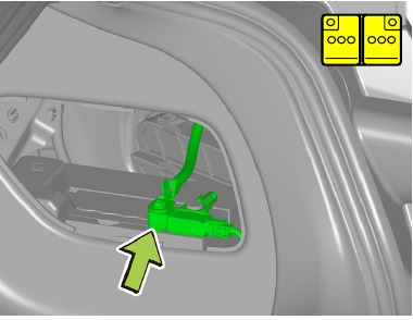 Directe gevaren uitschakelen - Toegang tot 12V-batterij - Stap 2