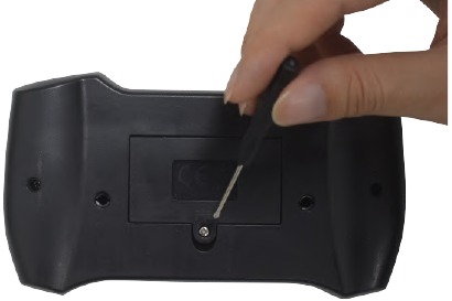 Batterij afstandsbediening installeren - Stap 1