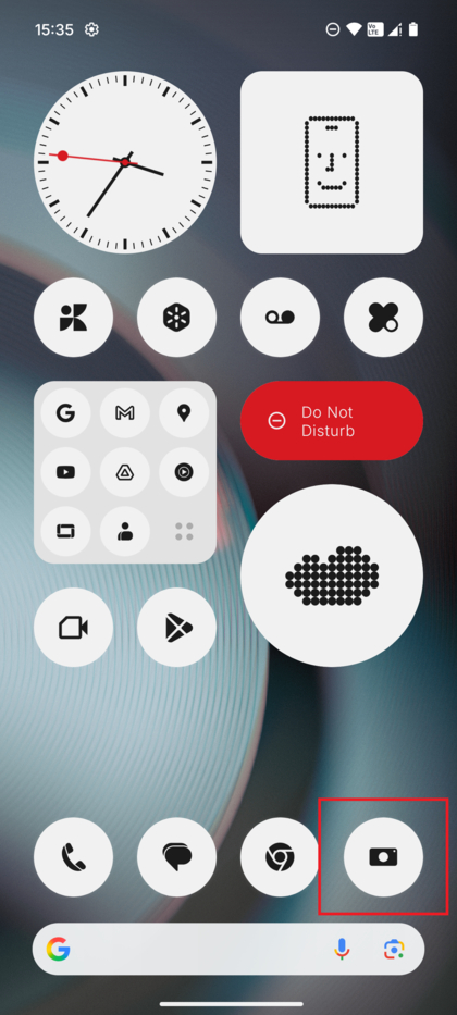 Het Camera-app-pictogram op het startscherm van de Nothing Phone (3).