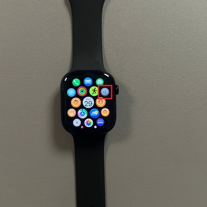 Apple Watch met het pictogram Instellingen