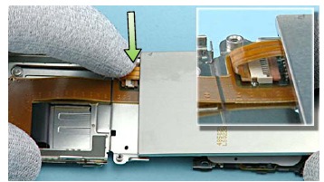 Voorbuigen van de LCD-flex - Stap 4