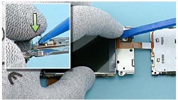 Voorbuigen van de LCD-flex - Stap 7