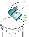 Terwijl u het filter bij het harde plastic uiteinde vasthoudt, tikt u met het andere uiteinde op de afvalbak.