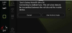 Afbeelding van een telefoon die draadloos verbinding maakt met Android Auto