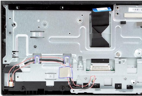 LCD-achtergrondverlichtingskabel verwijderen - Stap 1