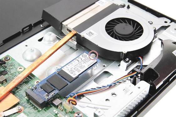 SSD-module verwijderen - Stap 2