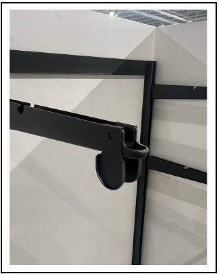 LED-armaturen monteren onder een Wire Shelf - Stap 1