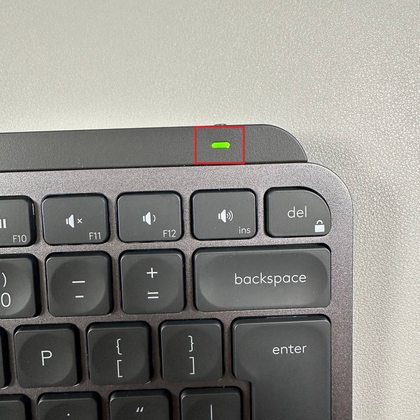 Knipperende LED-indicator op MX Keys Mini Keyboard
