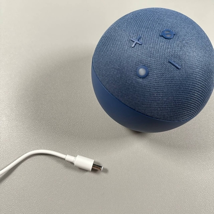 Echo Dot herstarten door los te koppelen