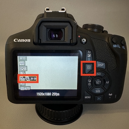 Framesnelheid instellen op 24 fps op Canon EOS 2000D