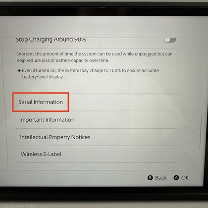 Nintendo Switch 2-instellingenmenu met de serienummerinformatie