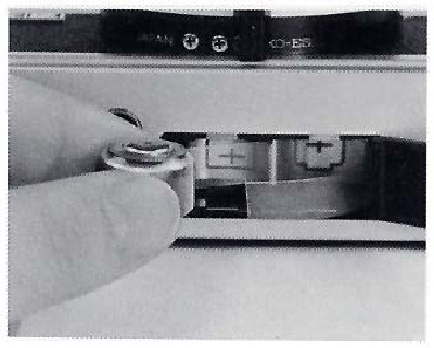 Kwikbatterijen plaatsen - Stap 2