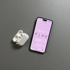 Hoe Apple AirPods Pro 3 te verbinden met een iPhone