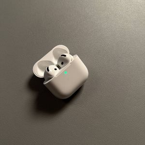 Hoe Apple AirPods 4 met ANC te verbinden met een Windows laptop of pc