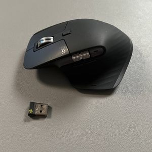 De Logitech MX Master 3S verwijderen uit de LogiOptions+ app