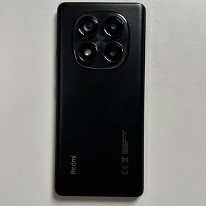 Hoe automatische achtergrondverandering uit te schakelen op Xiaomi Redmi Note 14 Pro 5G
